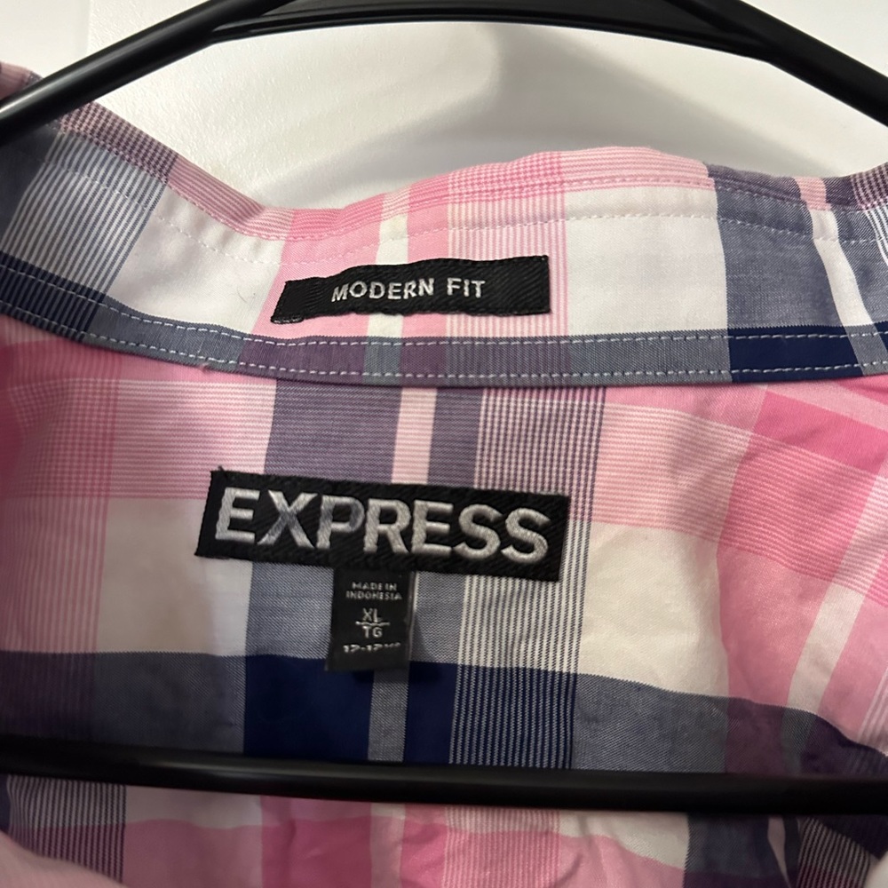 Long sleeve button up